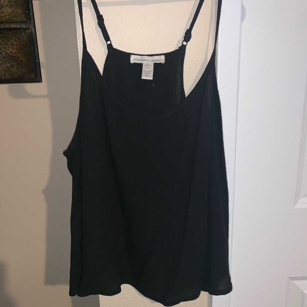 Black flowy tank